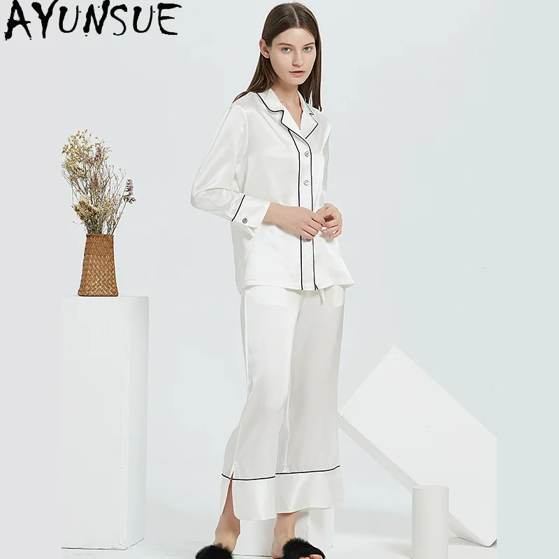 

AYUNSUE 100% Mulberry Silk Pajamas for Women 2026 Spring and Summer Hot Selling Long-sleeved Sleepwear Bathrobes Пижама Женская