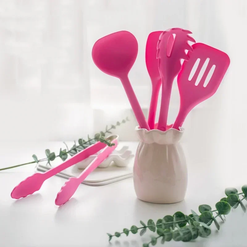 Heat Resistant Silicone Utensils with Non Stick Kochblume Cookware Set Spoon Shovel Clamp