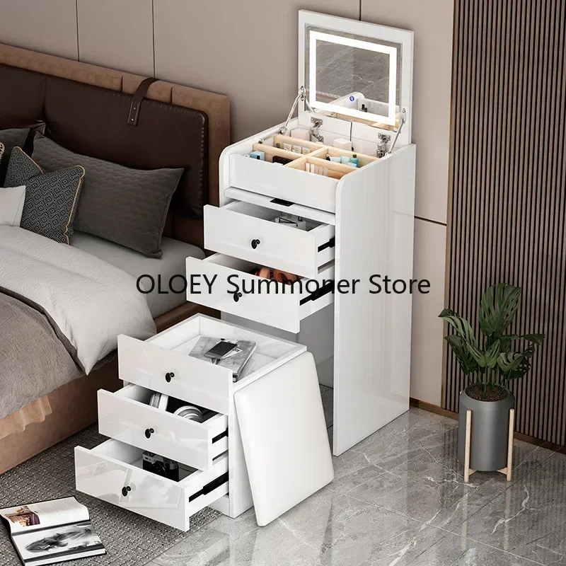 مجموعة الزينة الحديثة مع البراز وأضواء المرآة ومنفذ الشحن ورف التخزين