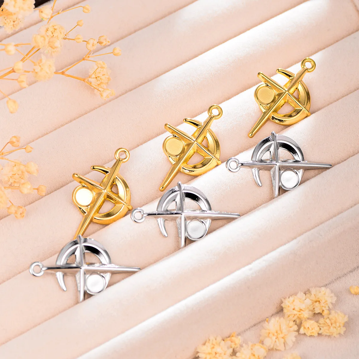 

3PCS 304 Stainless Steel Hydraulic Star Moon Accessories New Product Personalized Retro DIY Handmade Accessories Pendant