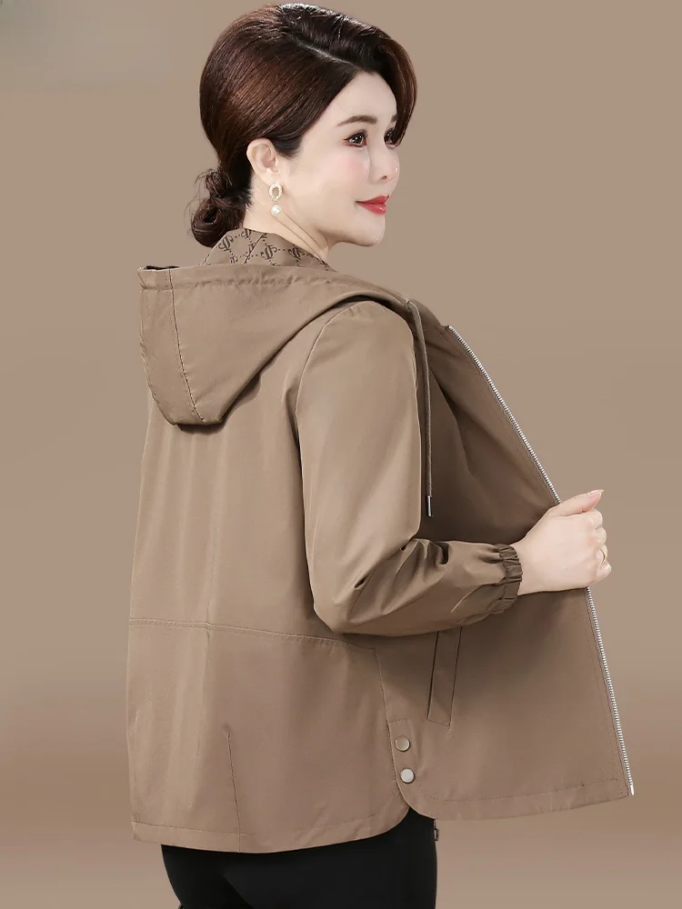 

Повседневная осенняя модная верхняя одежда для женщин среднего возраста: качественная женская куртка на молнии из полиэфирного волокна