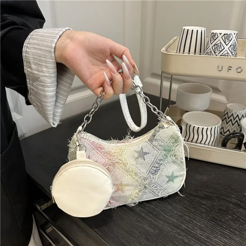 

Стильная повседневная портативная стильная популярная изысканная сумка-подушка через плечо идеально подходящая для кампусного мероприятия