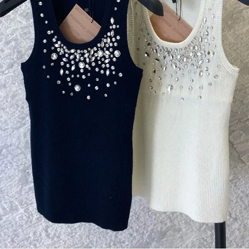 

Women Runway Sexy Sleeveless Rhinestone Vests Fashion 2 Color Classic Square Collar Slim Vest Tops High End Clothes Summer 24