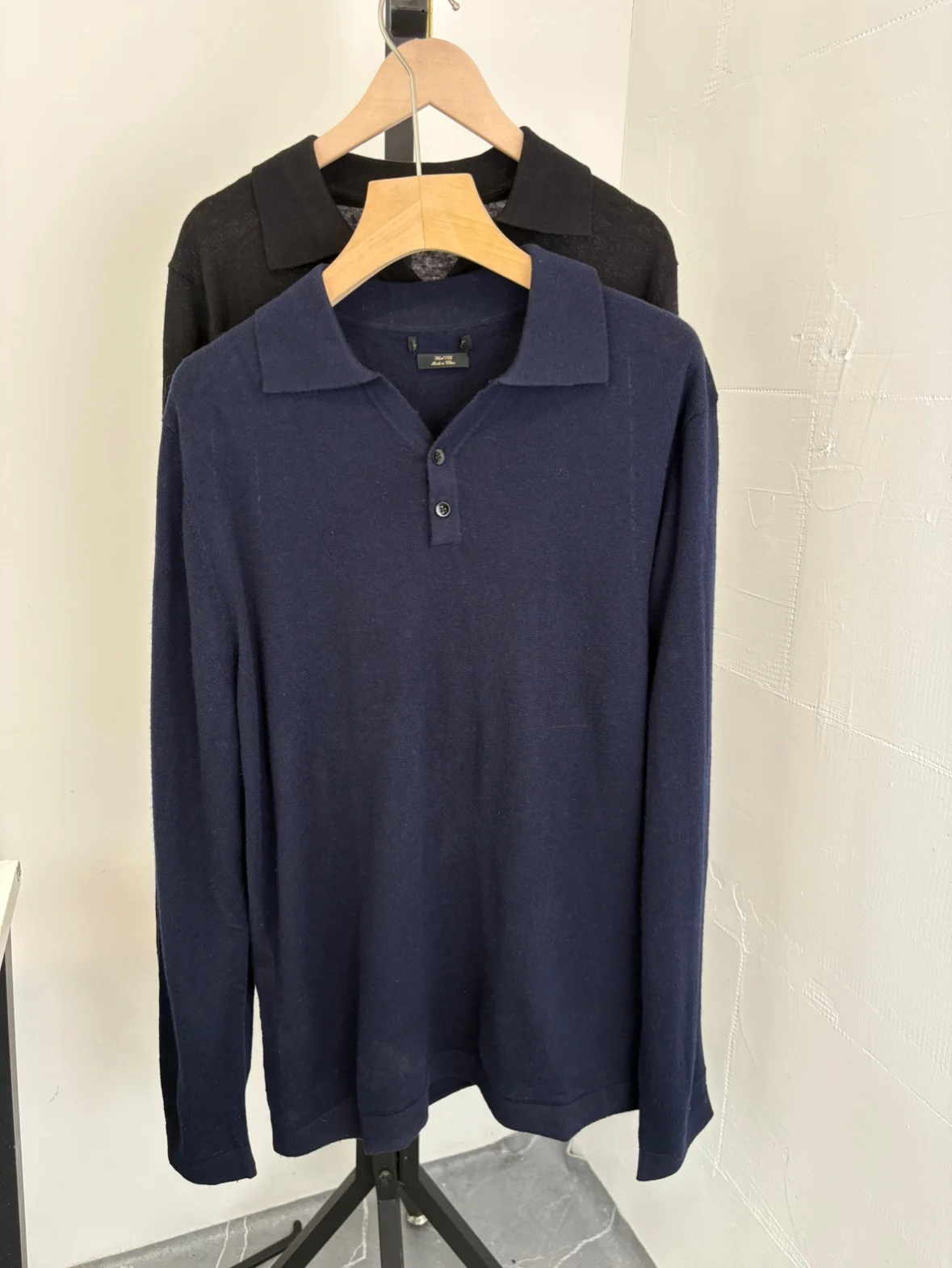 

Мягкий однотонный шерстяной вязаный свитер MD74088 с 2% шелка, модный повседневный городской стиль, мужская одежда для весны и осени