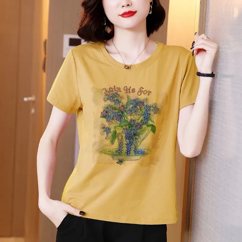 

Женская повседневная футболка горчично-желтого цвета с цветочным принтом, круглым вырезом и короткими рукавами