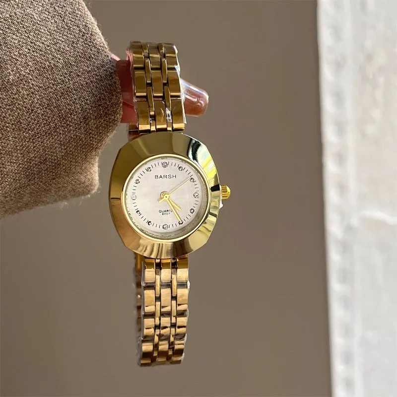2025 Golden Vintage Ladies Quartz Watch - Exquisite Waterproof Steel Strap Ladies Clock Elegant Fashionable Watch for Women