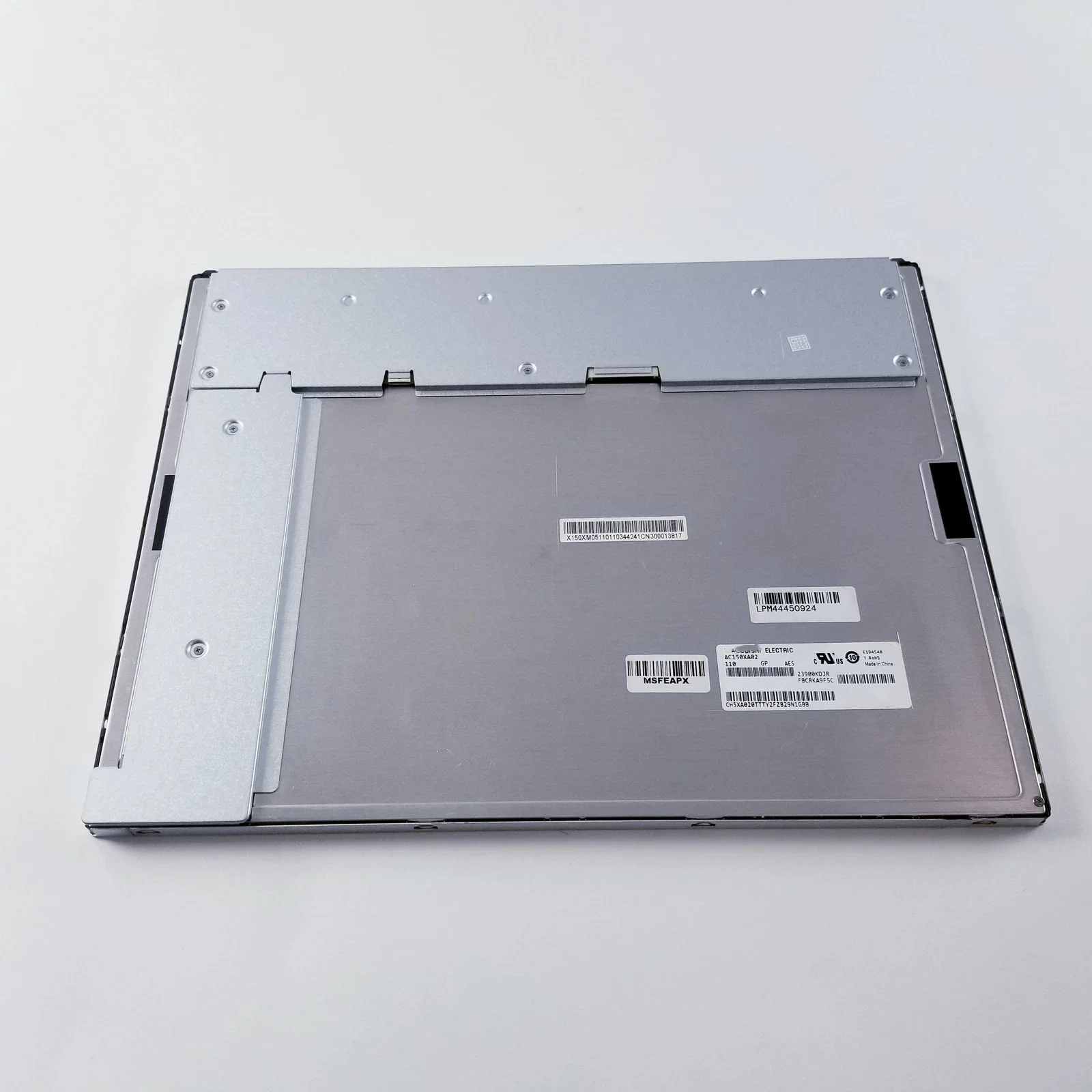 

15-дюймовый AC150XA02 идеально работает и точечные товары