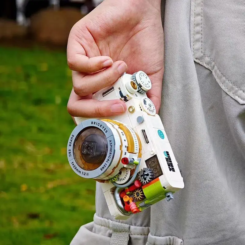 2025年新作 組み立てブロック DIYカメラモデル ままごとクリエイター 組み立ておもちゃ 子供の誕生日 女の子へのプレゼント パズル 手作り