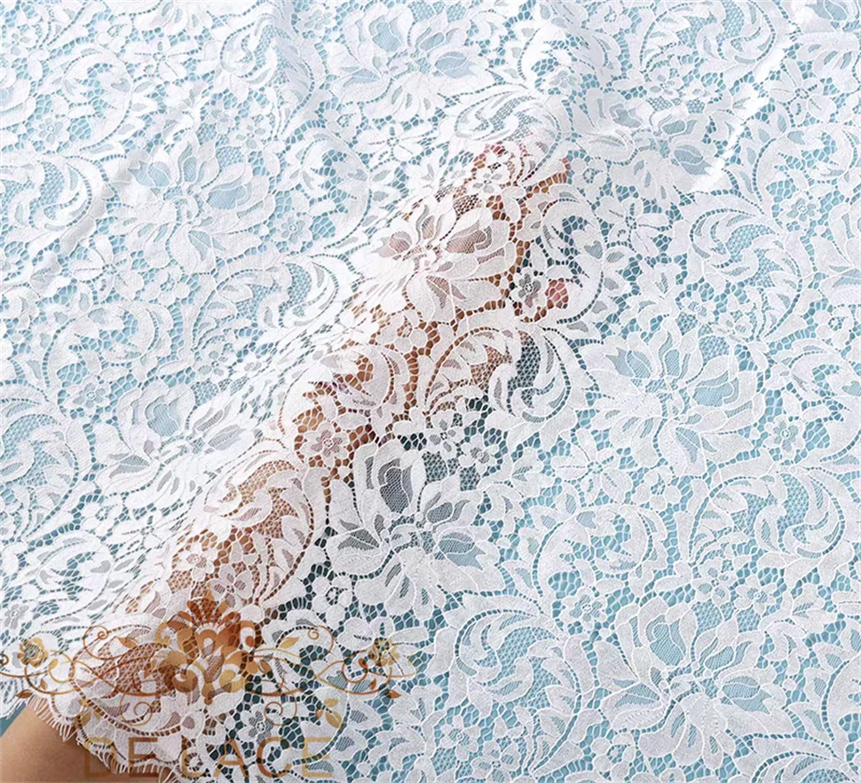 Tissu en dentelle brodée florale Simple et élégante, maille douce, cils, robe de mariée en dentelle