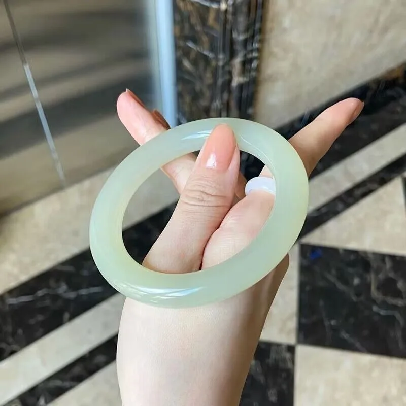 Boutique Outer Mask Material Bracelet, Fat Round Strip, Clear Water Green Women's Bracelet.