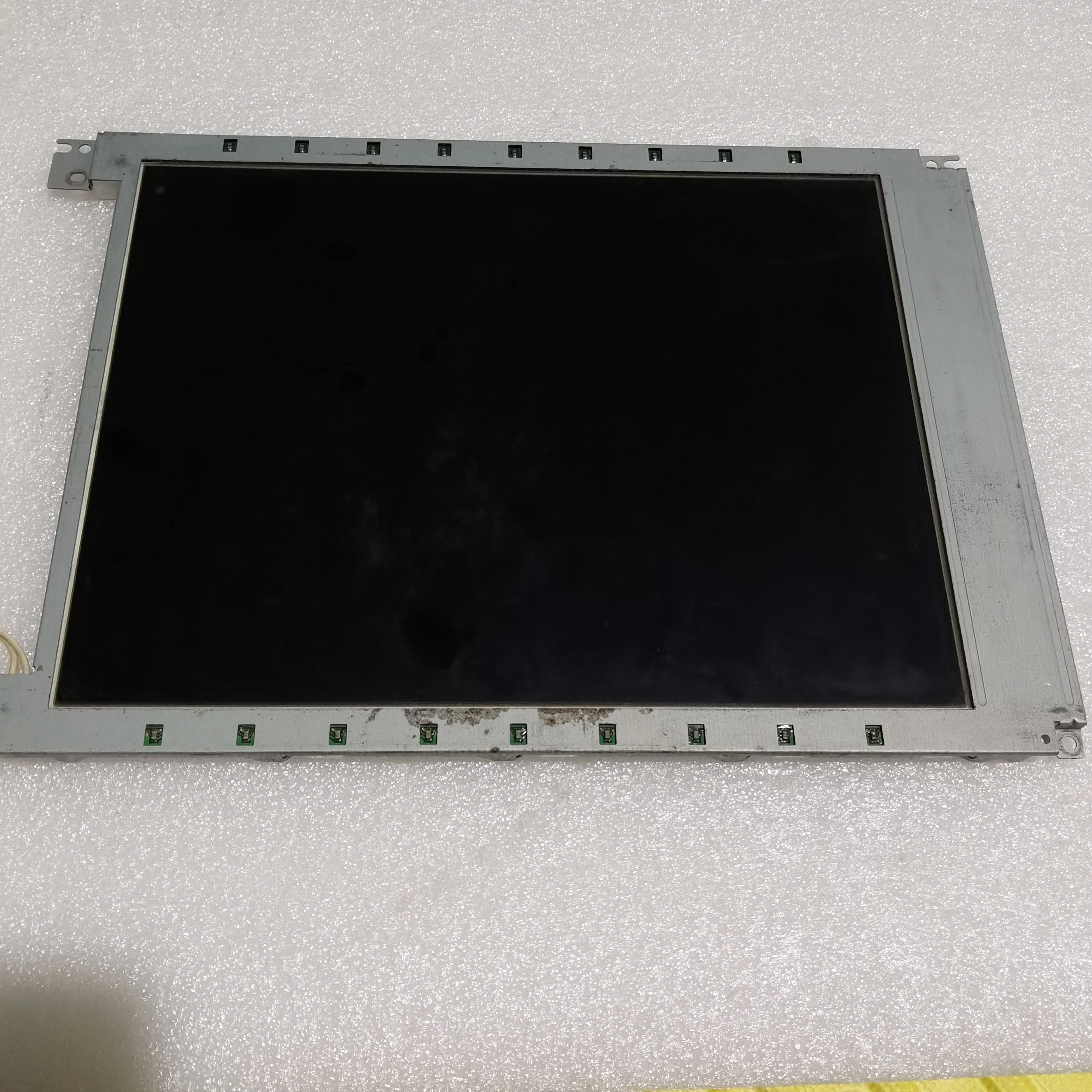 

EDMGR33KBF Brand Original 8.4" LCD Dsiplay Screen