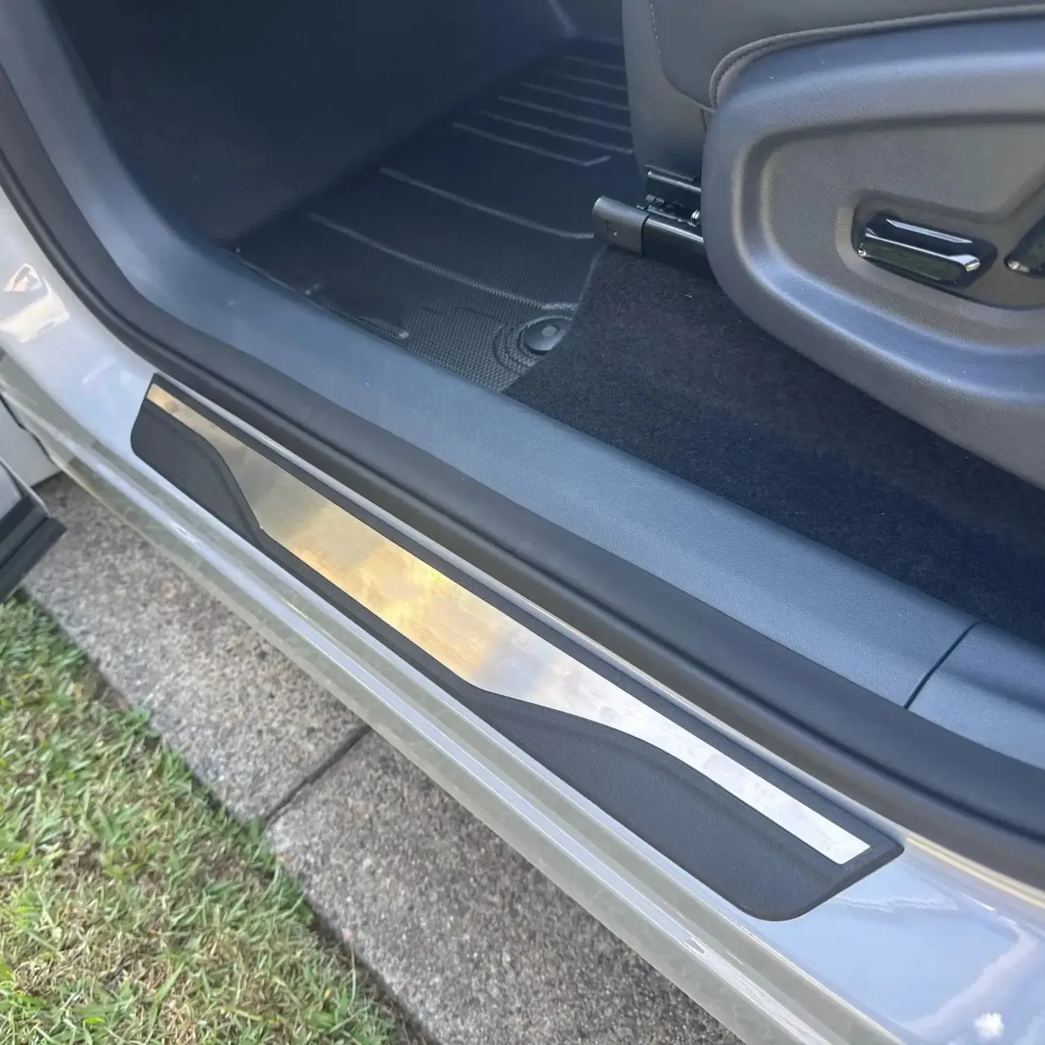 For Changan UNI-S Unis 2024 2025 2026 Auto Parts Door Sill Cover Scuff Plate Kick Protector Sticker Guard Pedal Car Accessories