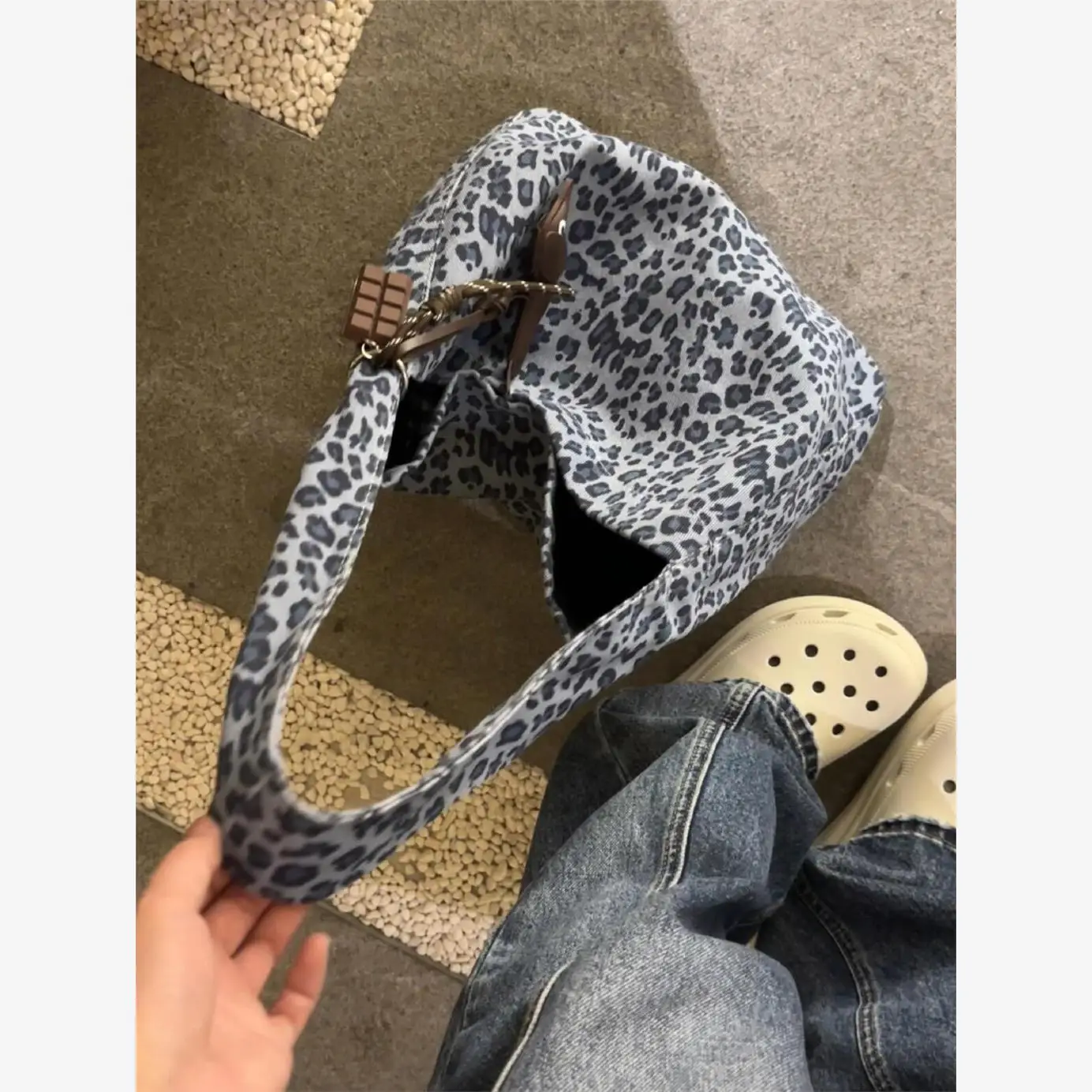 

Leopardskin Universal oulder Bag Women's College Class Handbag Luxury Commuting High-End Feeling Daily Use Nylon Material