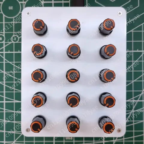 15-Knob MIDI CC Controller with Customizable Mapping - Compatible with Cubase, Logic, FL Studio, Studio One, Sonar