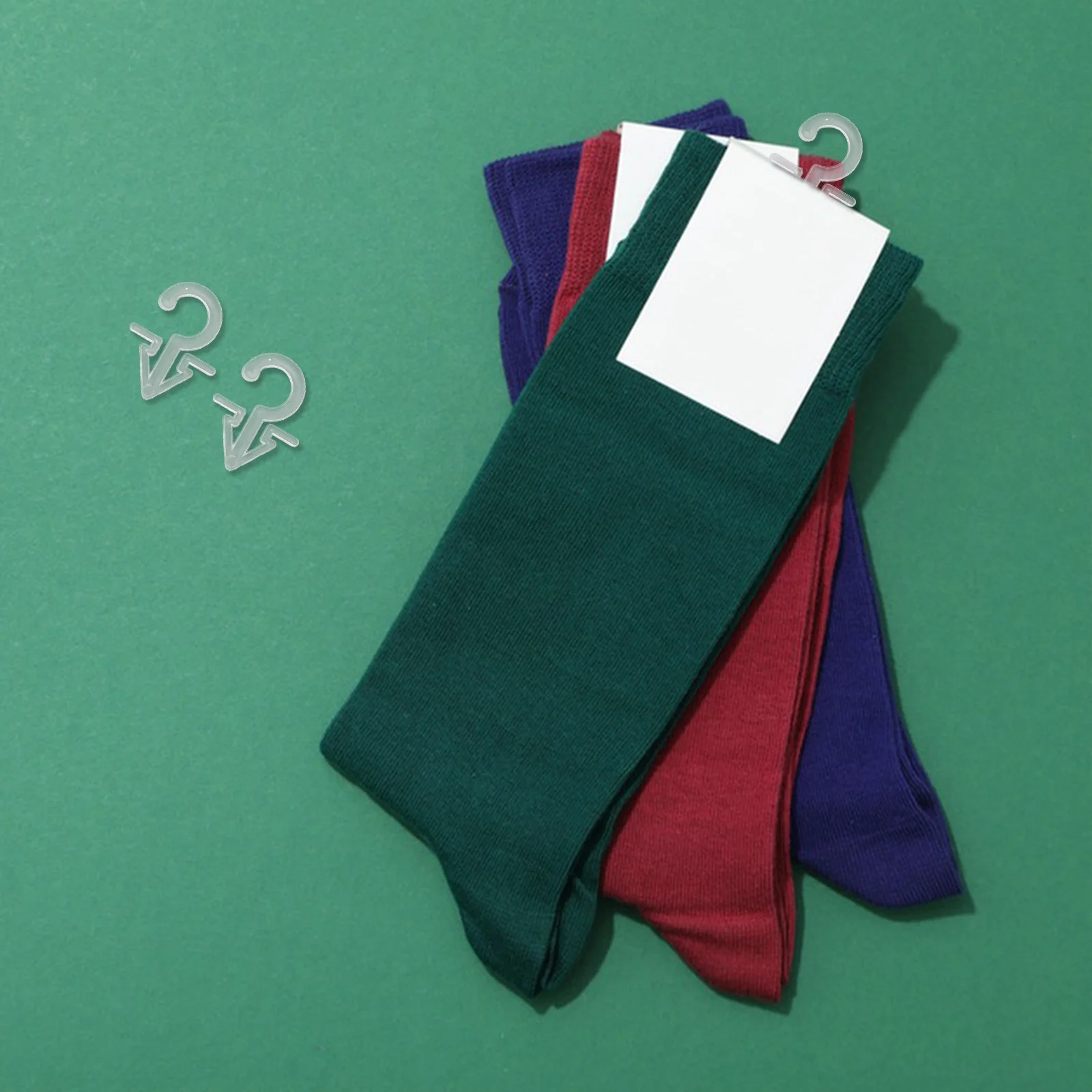 

200pcs Hook Accessories Plastic Hat Hooks Small Button Display Clothing Tags Sock Hanger Underwear Hooks Store Fixtures