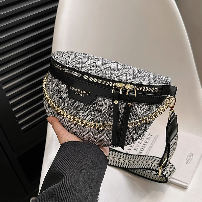 

Luxury Wavy Pattern Chain Fanny Pack For Women Stylish Waist Pack Female Waist Bag Wide Strap Crossbody Chest Bag 2023 Trended