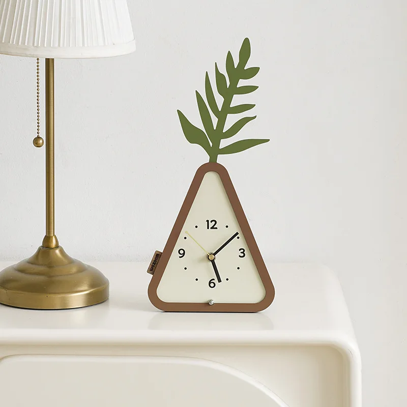 

New Creative Desk Clock, Simple Desktop Ornament, Artistic and Aesthetic Desk Clock