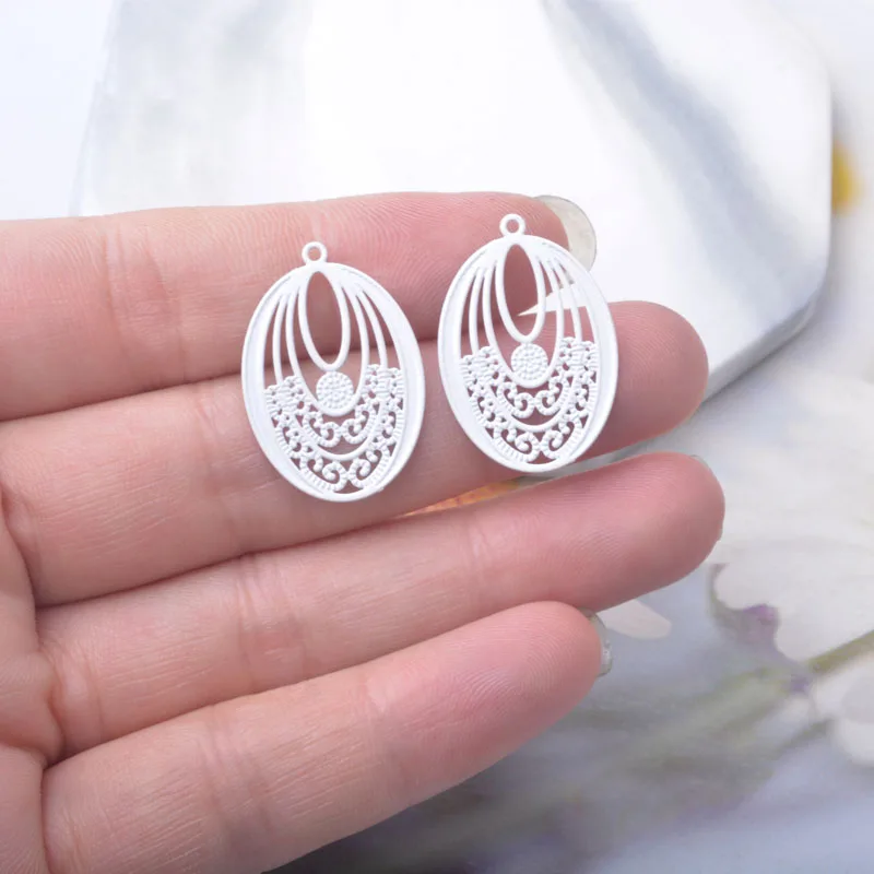 30 Stück AB494 Messing-Schmuckanhänger in Hellgold, ovale Charms für DIY-Ohrringe und Halsketten für Damen – Detail 6