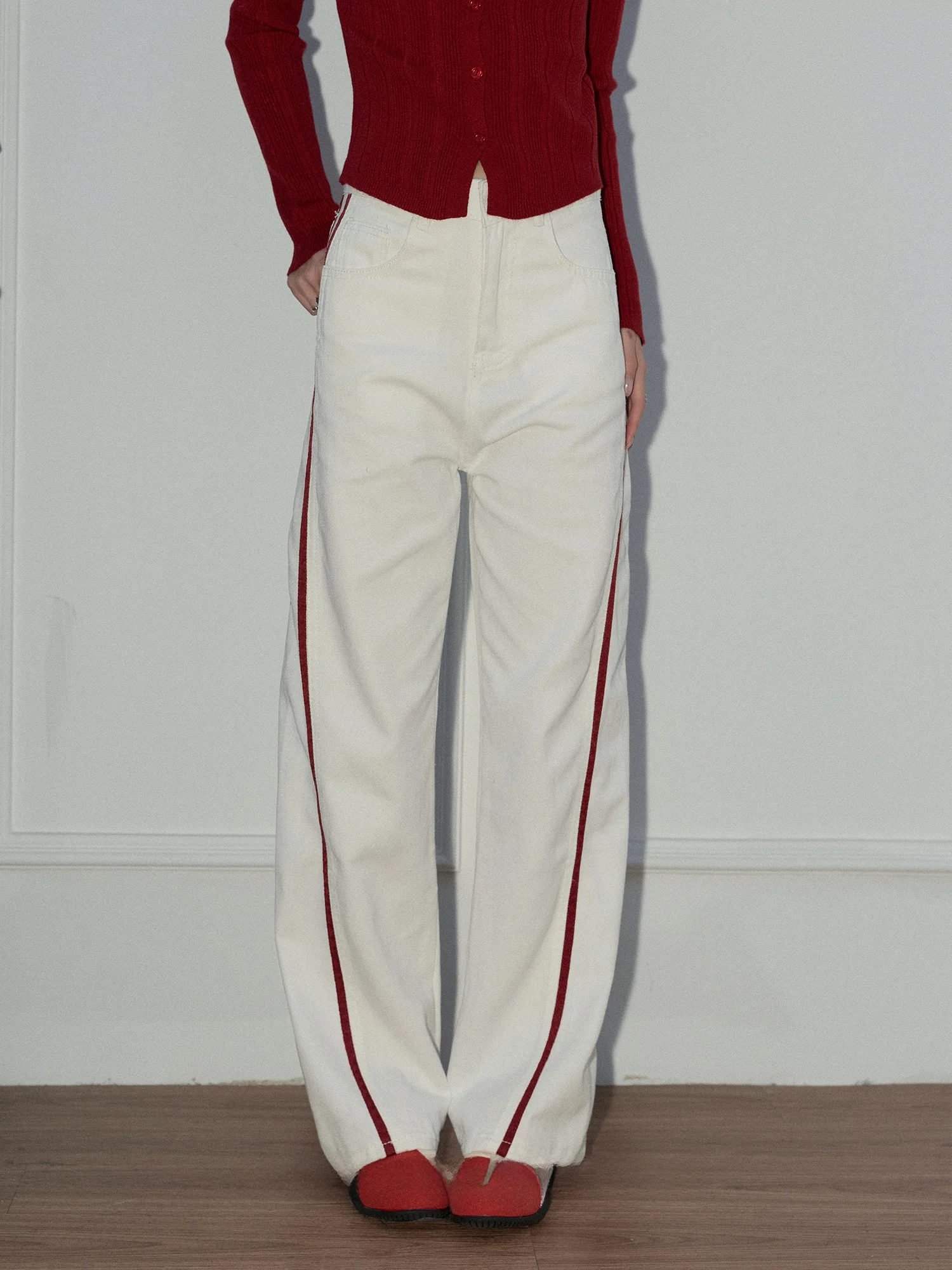 

Женские брюки с высокой талией и широкими штанинами, ранняя весна 2026, свободные, стройнящие, универсальные, повседневные, длинные, с цветными полосками