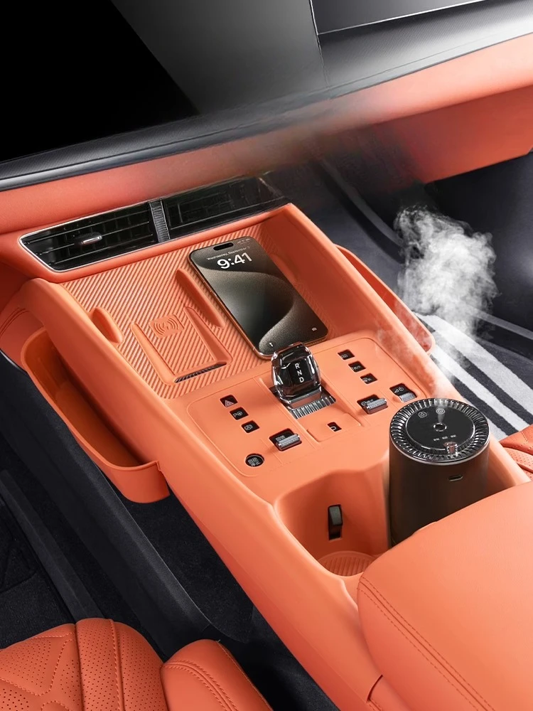 

For BYD Sealion 7 EV 2024 2025 Center Console Silicone Pad Wireless Charging Mat Anti-Scratch Water Cup Holder Protective Pad