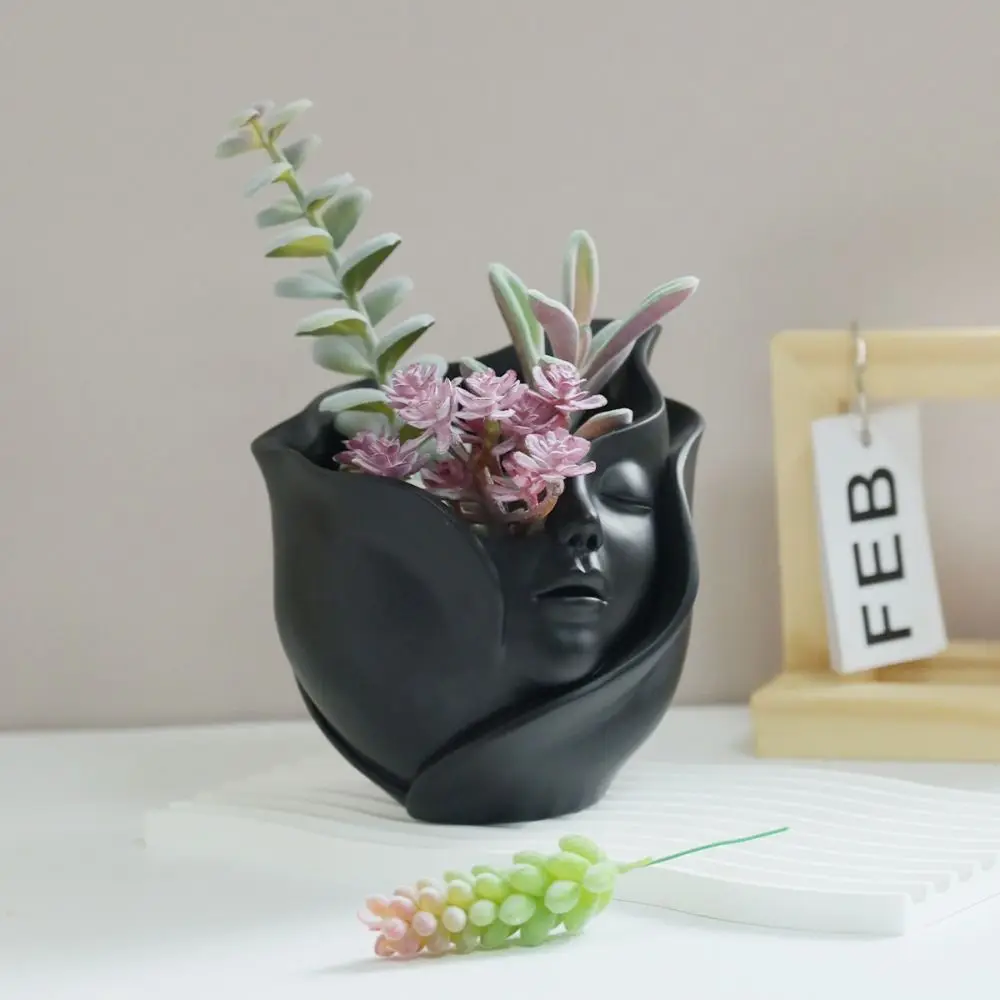 

Resin Human Face Vase Aesthetic European Style Character Plant Pot Abstract Handicraft Hydroponic Flower Holder Bedroom