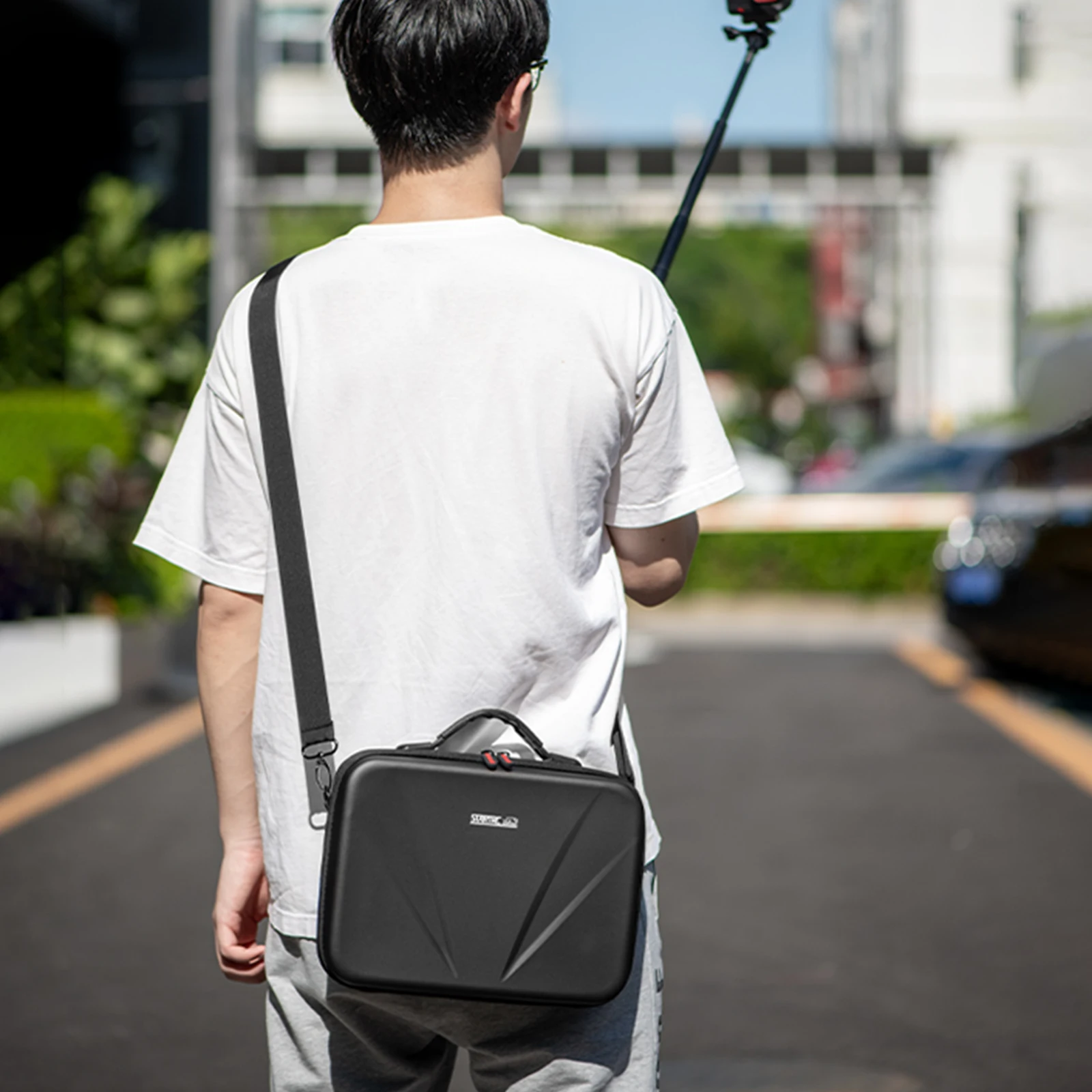 

Для Insta360 Ace Pro 2: Комплект для переноски, органайзер-сумка, жесткий чехол с защитой от царапин, портативный органайзер для камеры для путешествий на природе