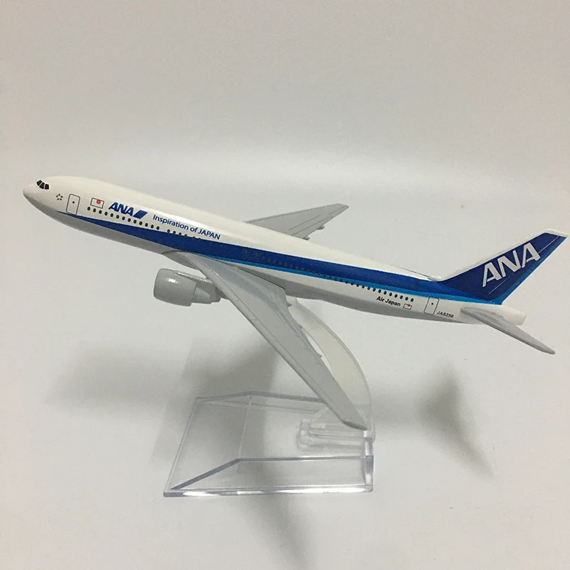 Металлическая литая модель самолета ANA Boeing B777 (Япония), 16 см, коллекционная игрушка для демонстрации