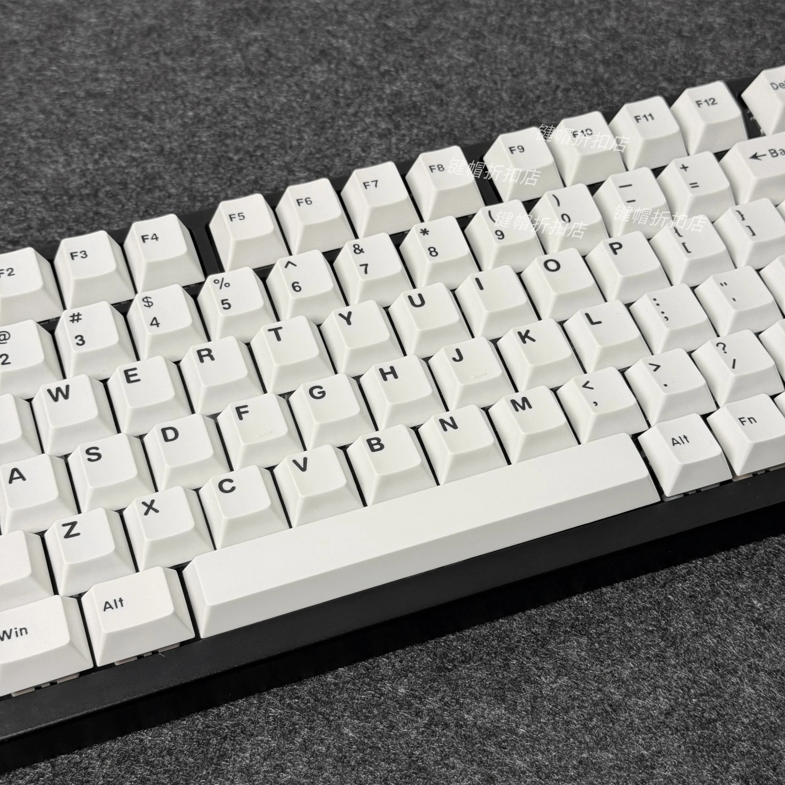 

140 keys Minimalist white Cherry Profile Keycaps PBT Thermal Sublimation Key Cap Customized MX Switch Gamer Mechanical Keyboard