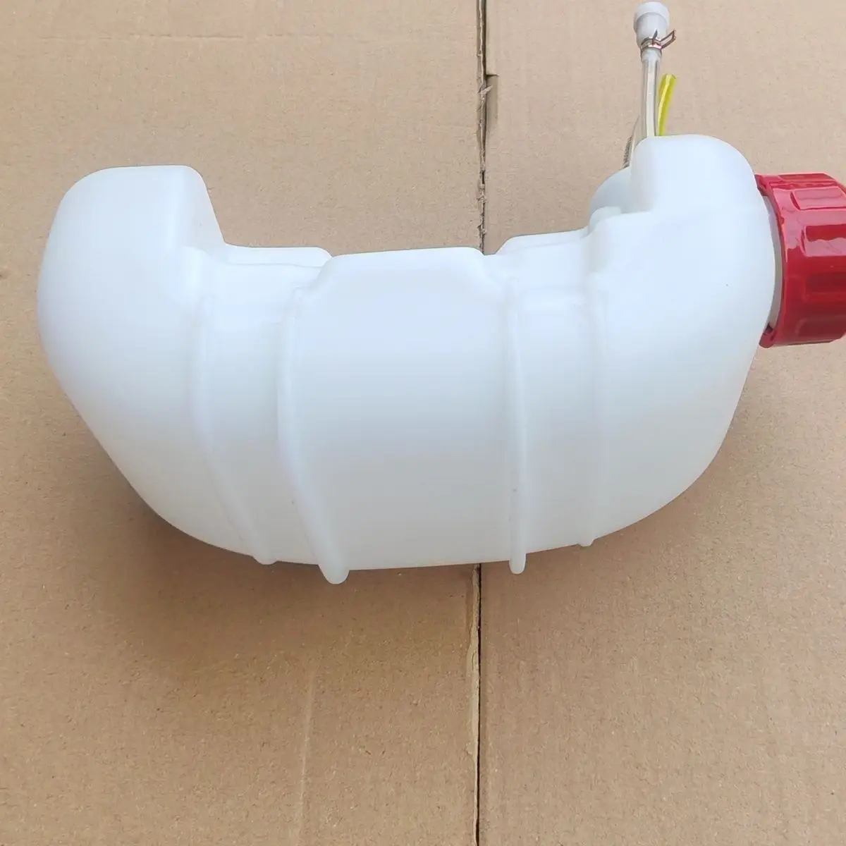 Пластиковый топливный бак для кусторезов Shindaiwa B41, B45, B450, BP35, BP45, B35