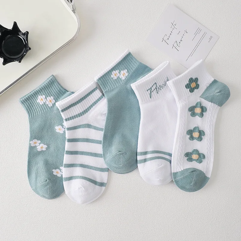 5 Pairs of High Quality Spring/Summer Short Women\'s Socks Cute Animal Striped Pure Cotton Ankle Breathable Girls Socks EU 35-39