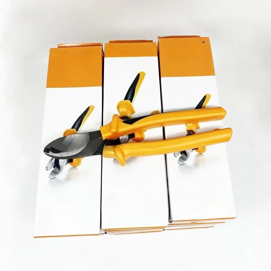 Utensili da taglio originali nuovissimi per un funzionamento con una sola mano