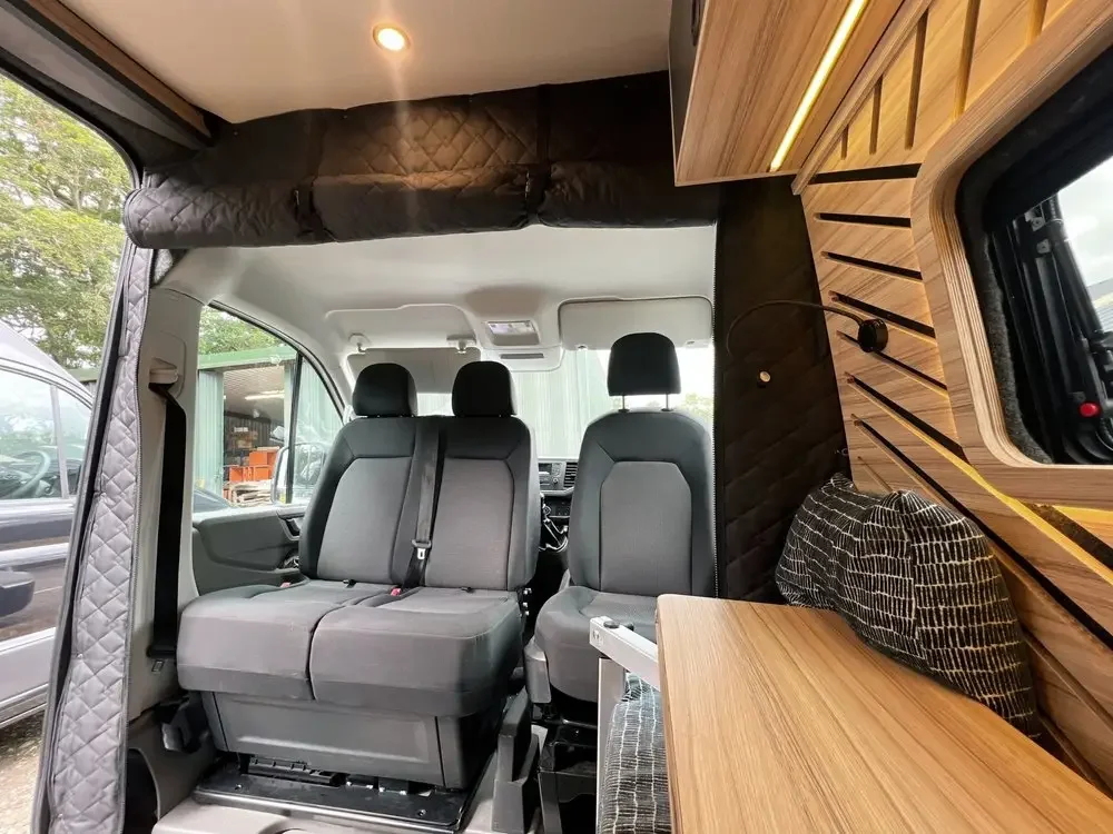 1 قطعة RV مبطن تعتيم الحرارية مقسم الكابينة غطاء لبيجو الملاكم فيات دوكاتو سيتروين التتابع رام Promaster RV اكسسوارات #1