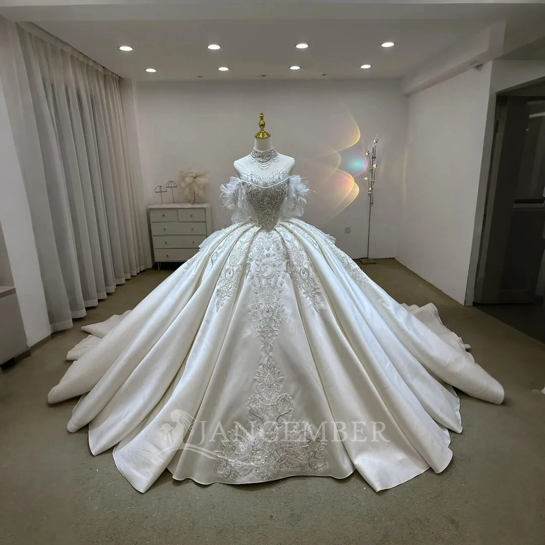 

Customized Satin Wedding Dress Scoop Neck Long Sleeves Pleated Skirt Princess Tiered First-rate Beaded Vestido de novia LSJJ25