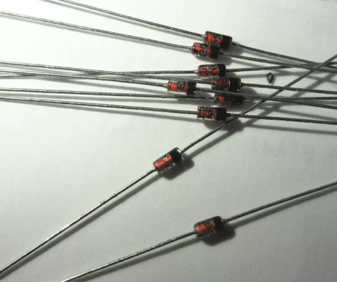 1/2W Voltage Regula…