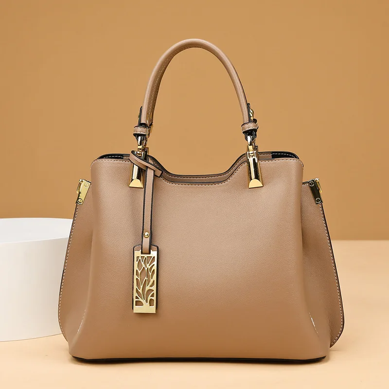 Wholesale women's handbags, new designers, large capacity shoulder bags, leather crossbody bags, European and American bags