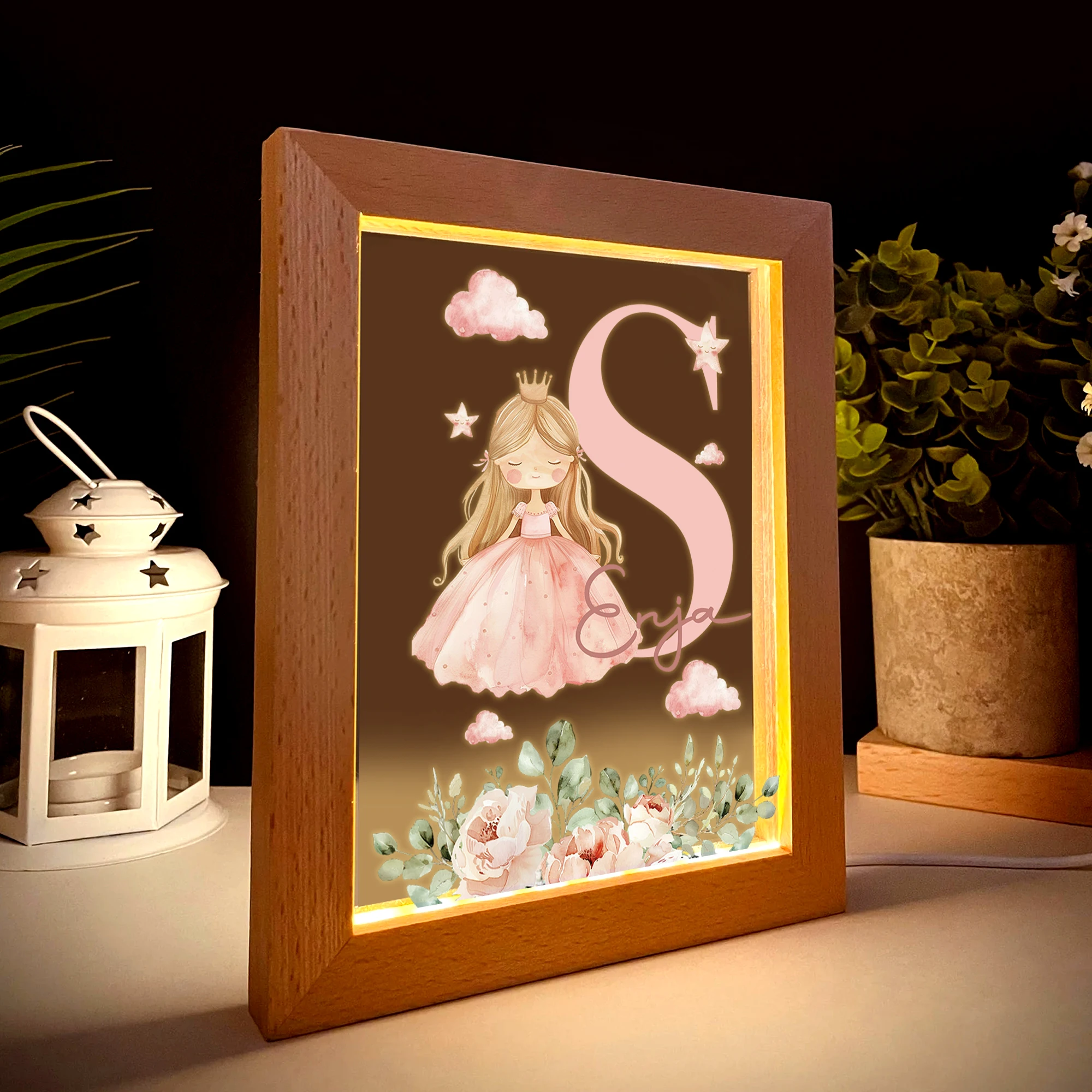 2D شقة مخصصة اسم الأرجواني فتاة LED الاكريليك ليلة ضوء الخشب إطار صور 21x17 سنتيمتر الكرتون الأطفال غرفة نوم الهدايا ديكور المنزل هدية #2