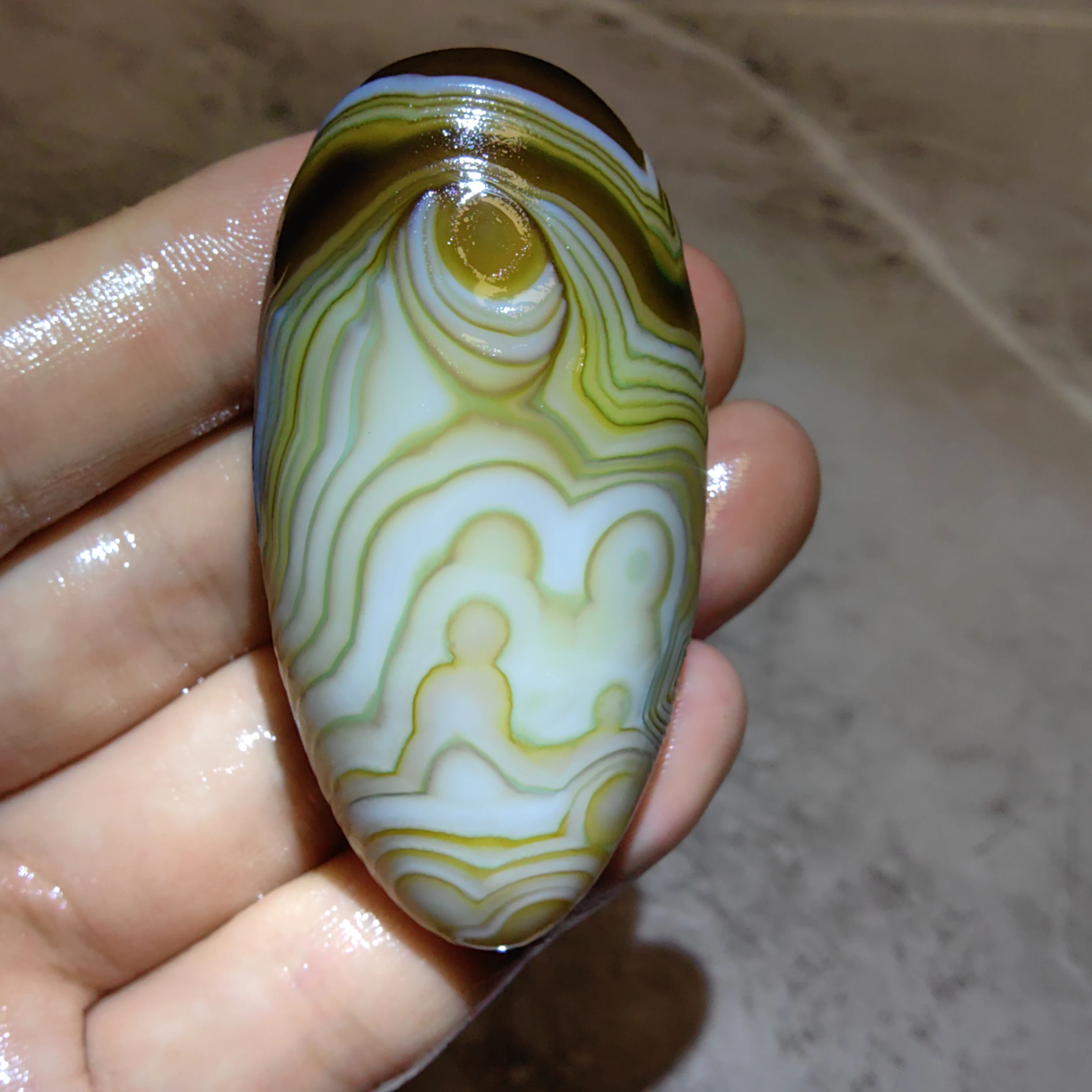 Rare Yellow Banded Agate Egg, Distinctive Eye Spot and Crystal Cavity Texture, No Drilling, Ready to Display