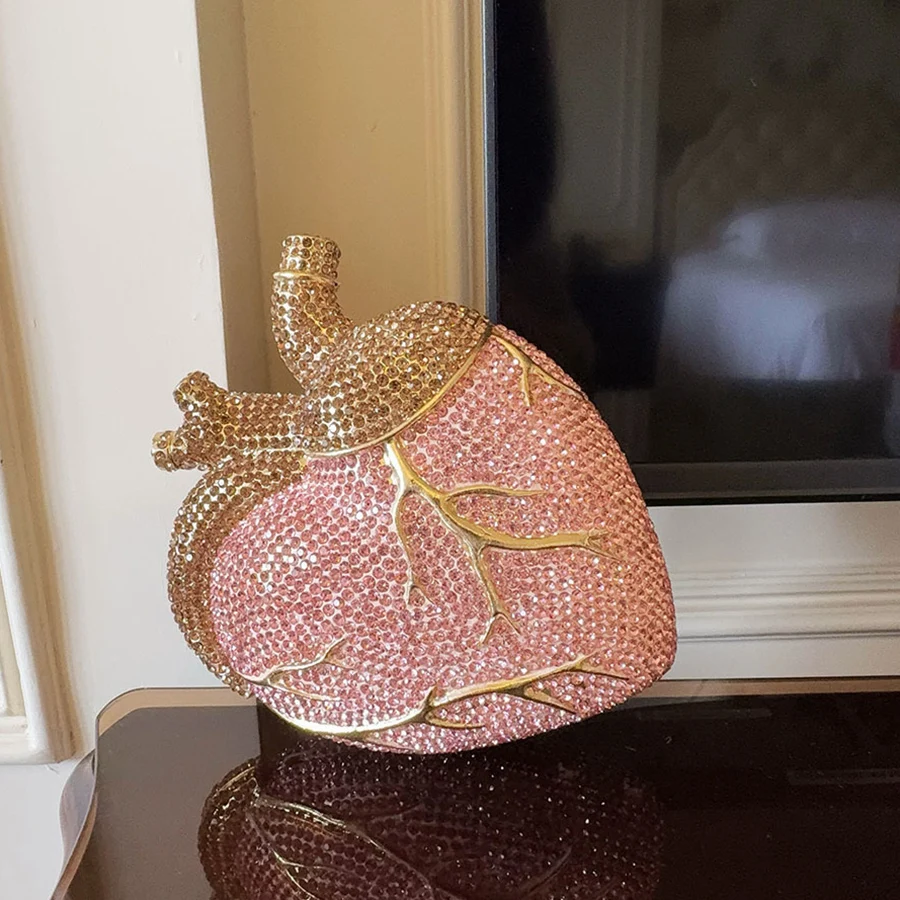 Women Pink Heart Shaped Crystals Evening Bag Wedding Party Diamond Clutch Purse Luxury Rhinestone Unique Handbag Funny Wallet