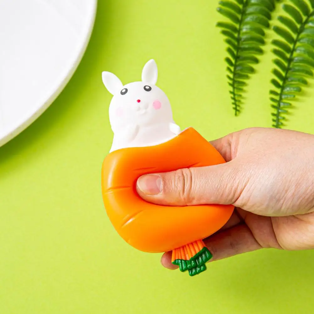 Aleatório 1 pçs mole cenoura coelho squeeze brinquedos telescópicos crianças rabanete coelho copo pitada música brinquedo criativo alívio do estresse presente