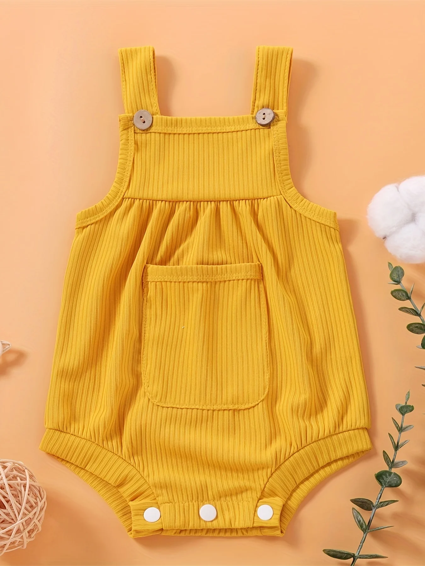بدلة رومبير صيفية بحزام مثلث بلون نقي للفتيات الصغيرات من قطعة واحدة مع جيوب ملابس للرضع