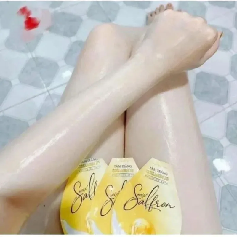 Crème éclaircissante et lissante pour le corps Vietnam's Whole Body Brightening And Smoothing Skin Tắm trắng Collagen X3 Luxury Mix Saffron Đông Anh - 3 Gói Chính Hãng