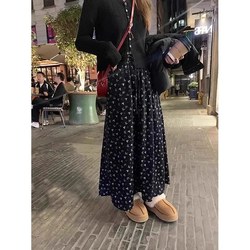 

Юбки в стиле гранж для женщин: готические мини-юбки для вечеринок на Хэллоуин, панк-стиль, темные, смелые, эффектные, уникальные, дерзкие, модные, популярные, трендовые.