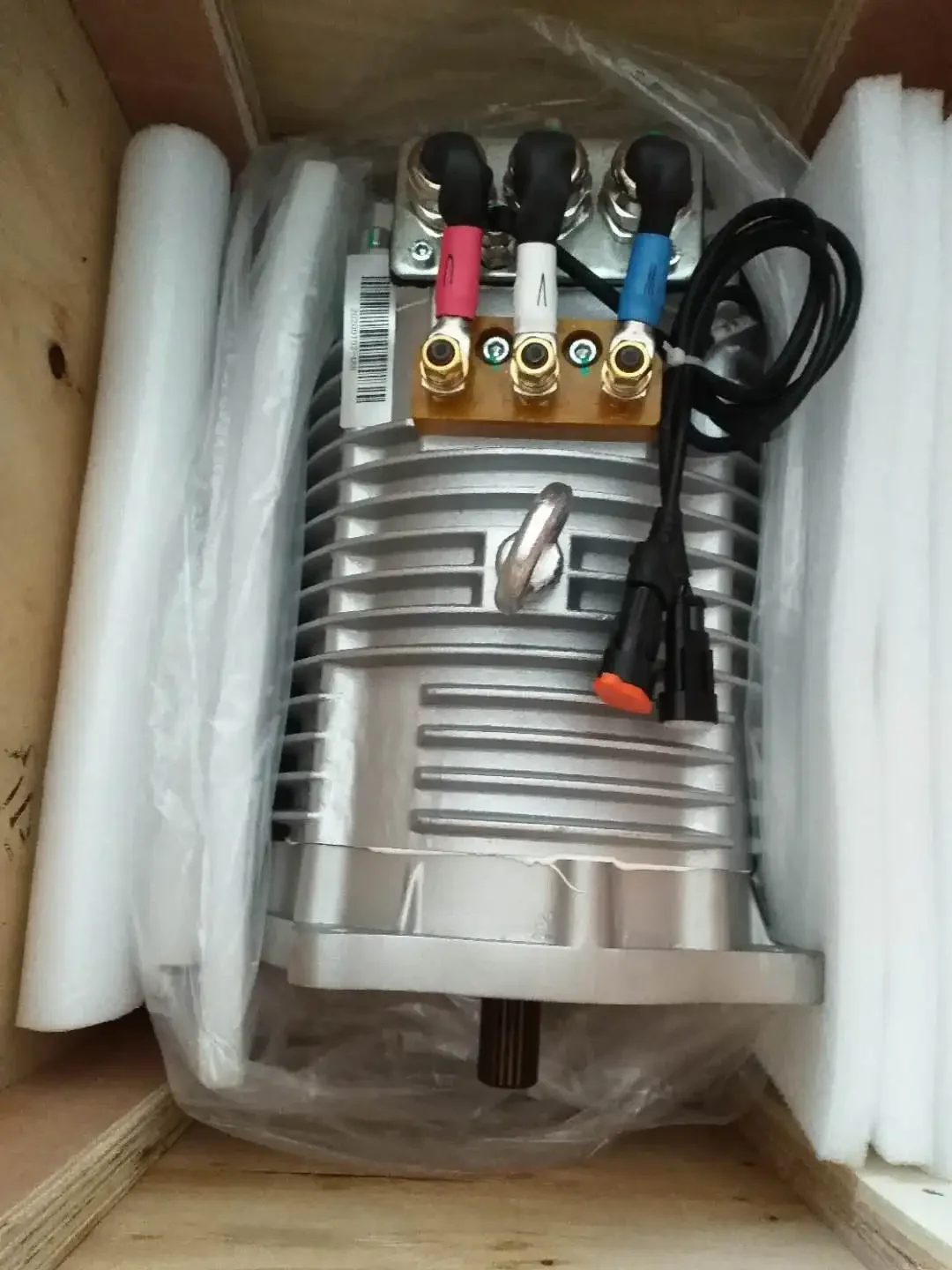 SHINEGLE 7.5KW Retrofitted Car Electric Parts and Accessories with Motor Controller Battery