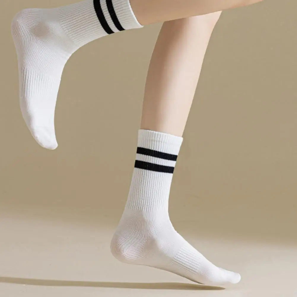 Breathable Cotton Socks Women's Mid-tube Striped Sports Socks with High Elasticity Anti-slip Features Breathable Soft for Active