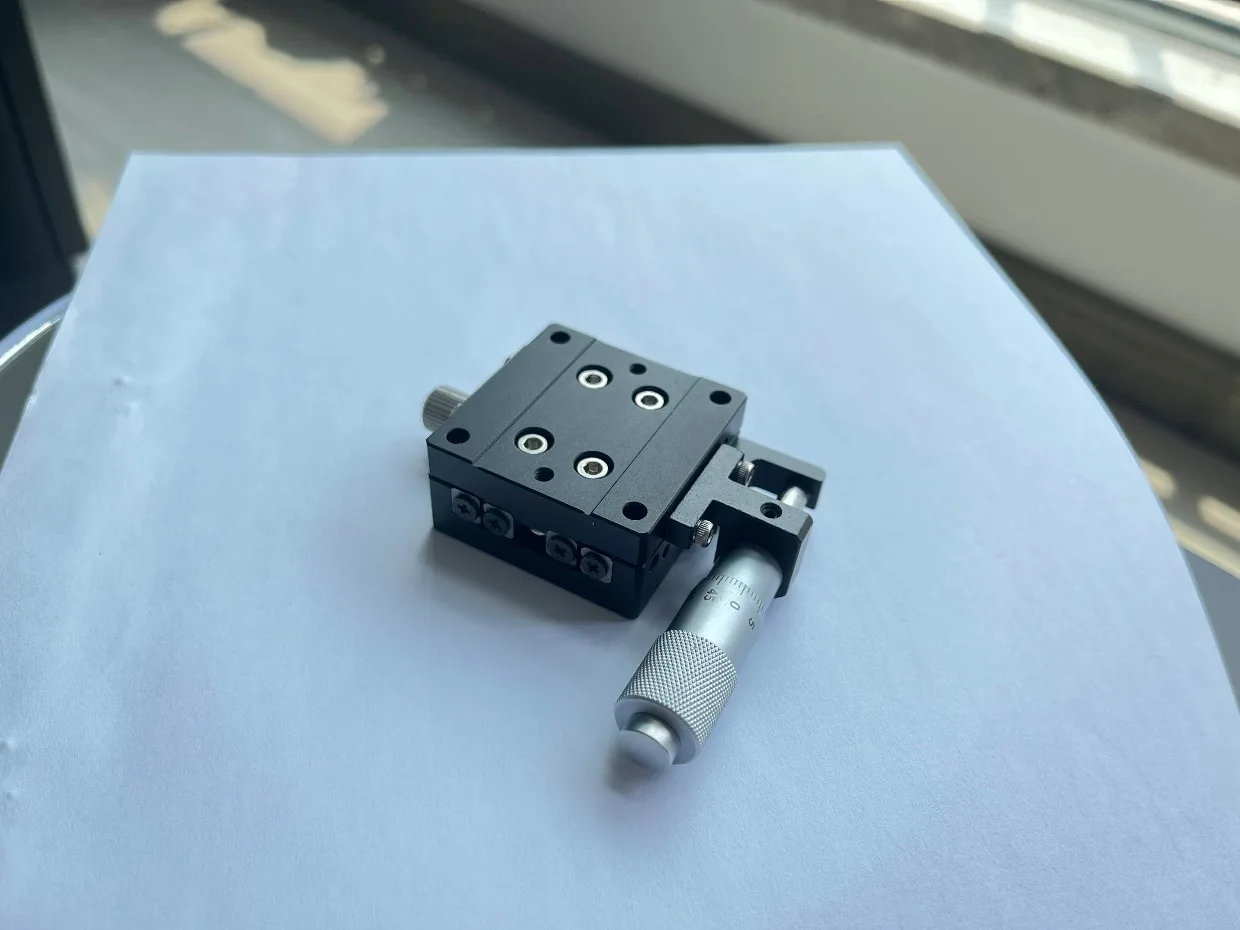 Manual Displacement Stage E-EIC01-40/E-EIC01-60/E-EIC01-80/125 EJF01-25