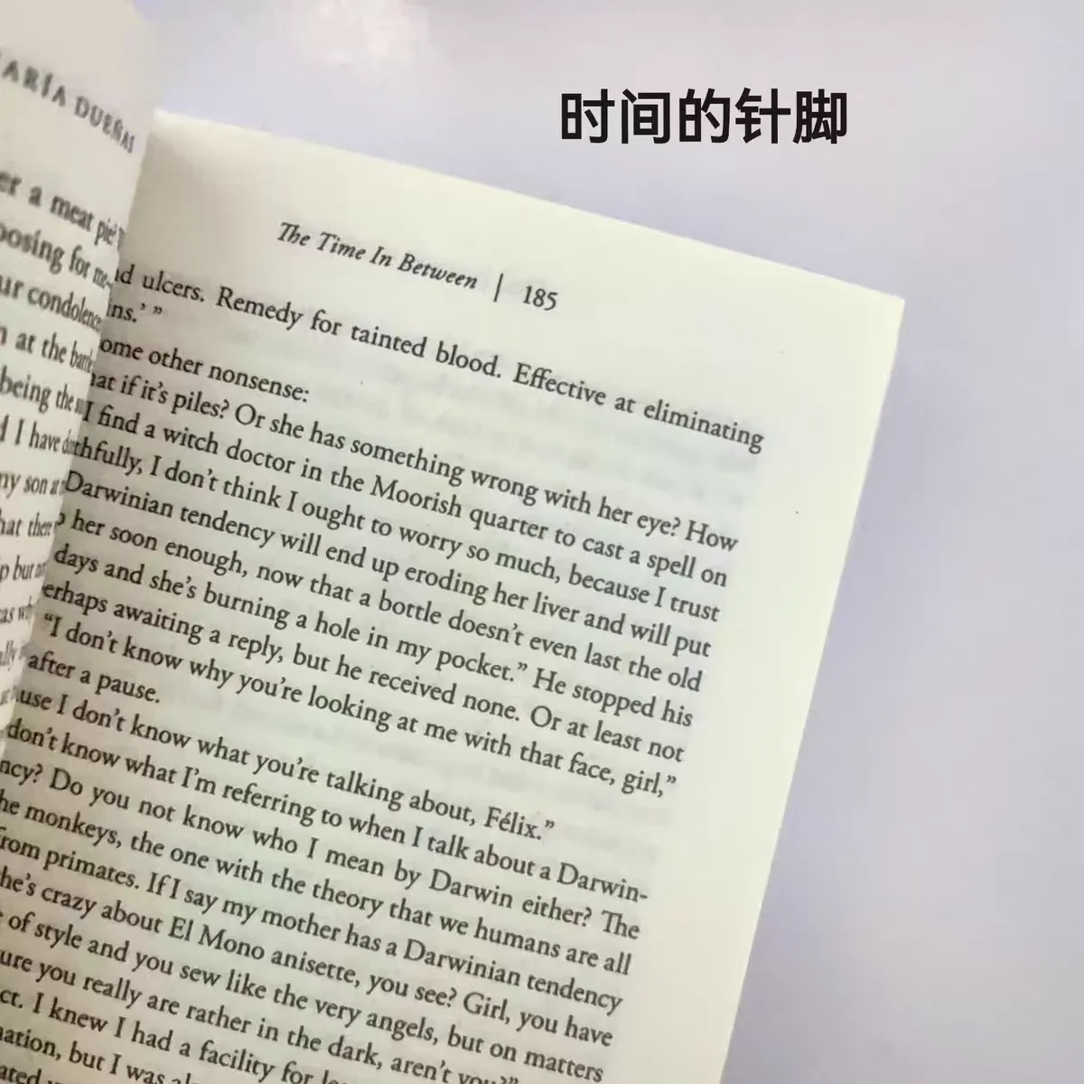 El Tiempo Entre Costuras Una Novela