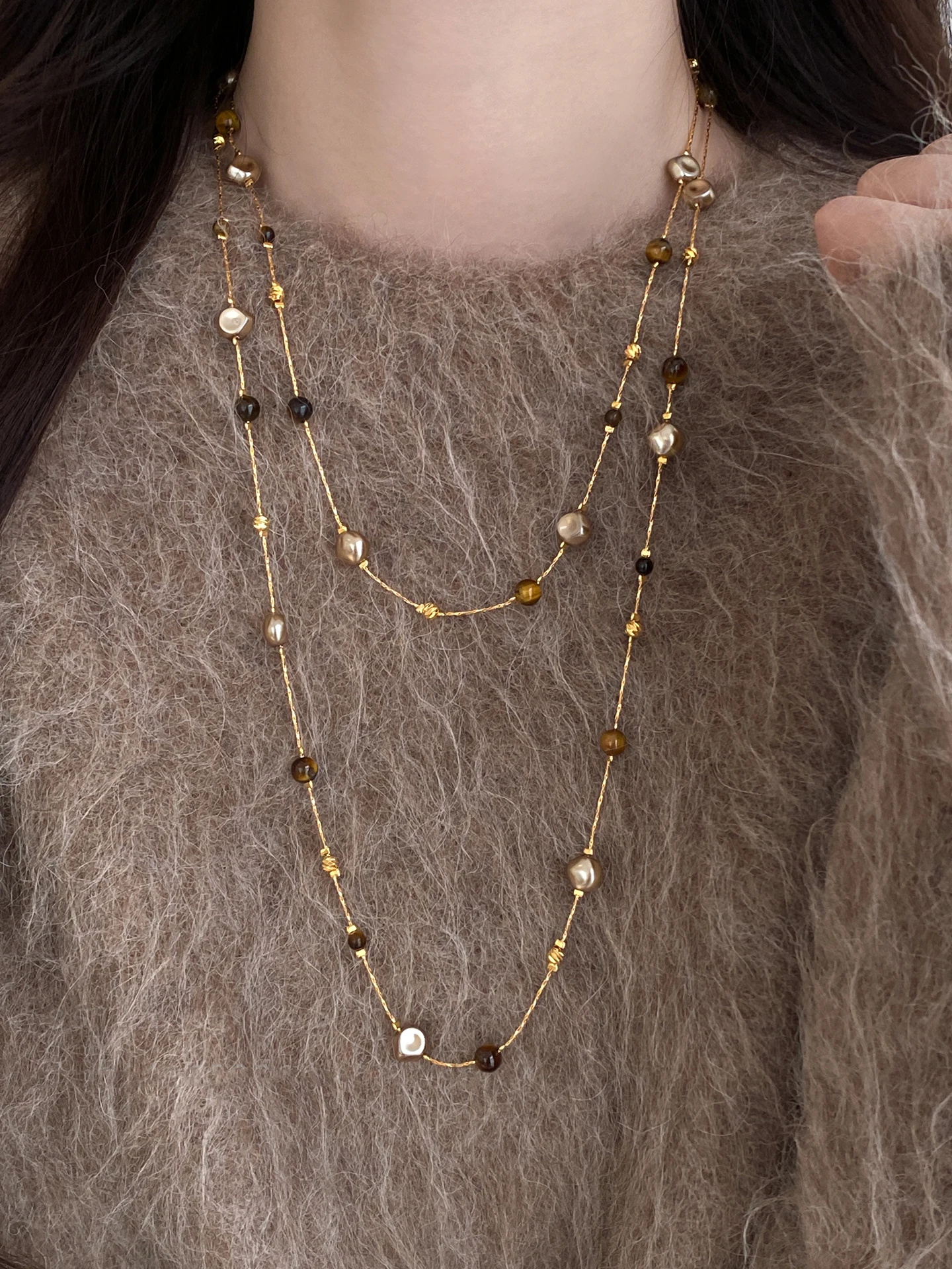 Tiger Eye Stone Detail
