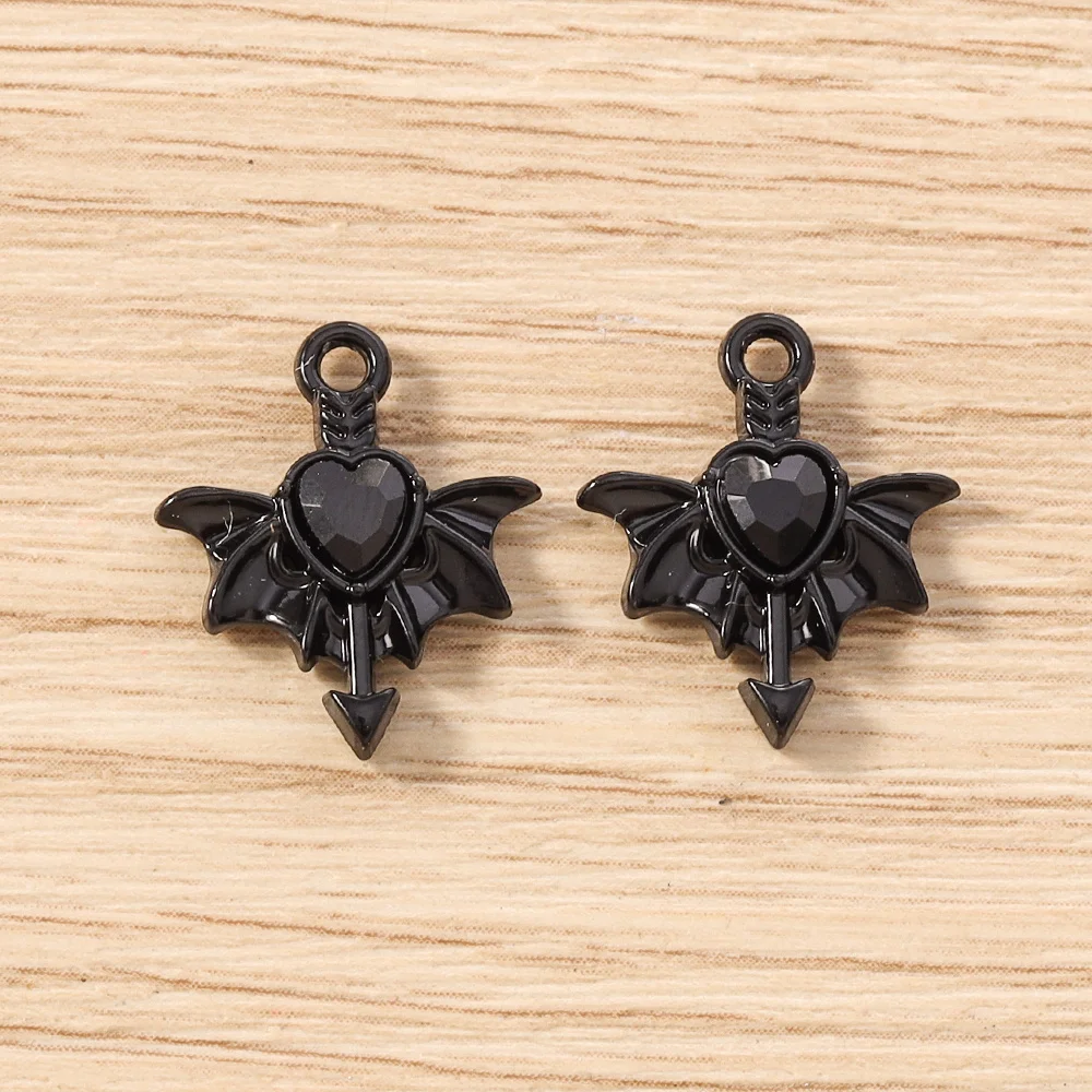 Tusember 5 Stück Gothic Kristall Metall Herz Flügel Charms Anhänger für Halsketten Ohrringe Armbänder DIY Schmuckherstellung Zubehör – Detail 7