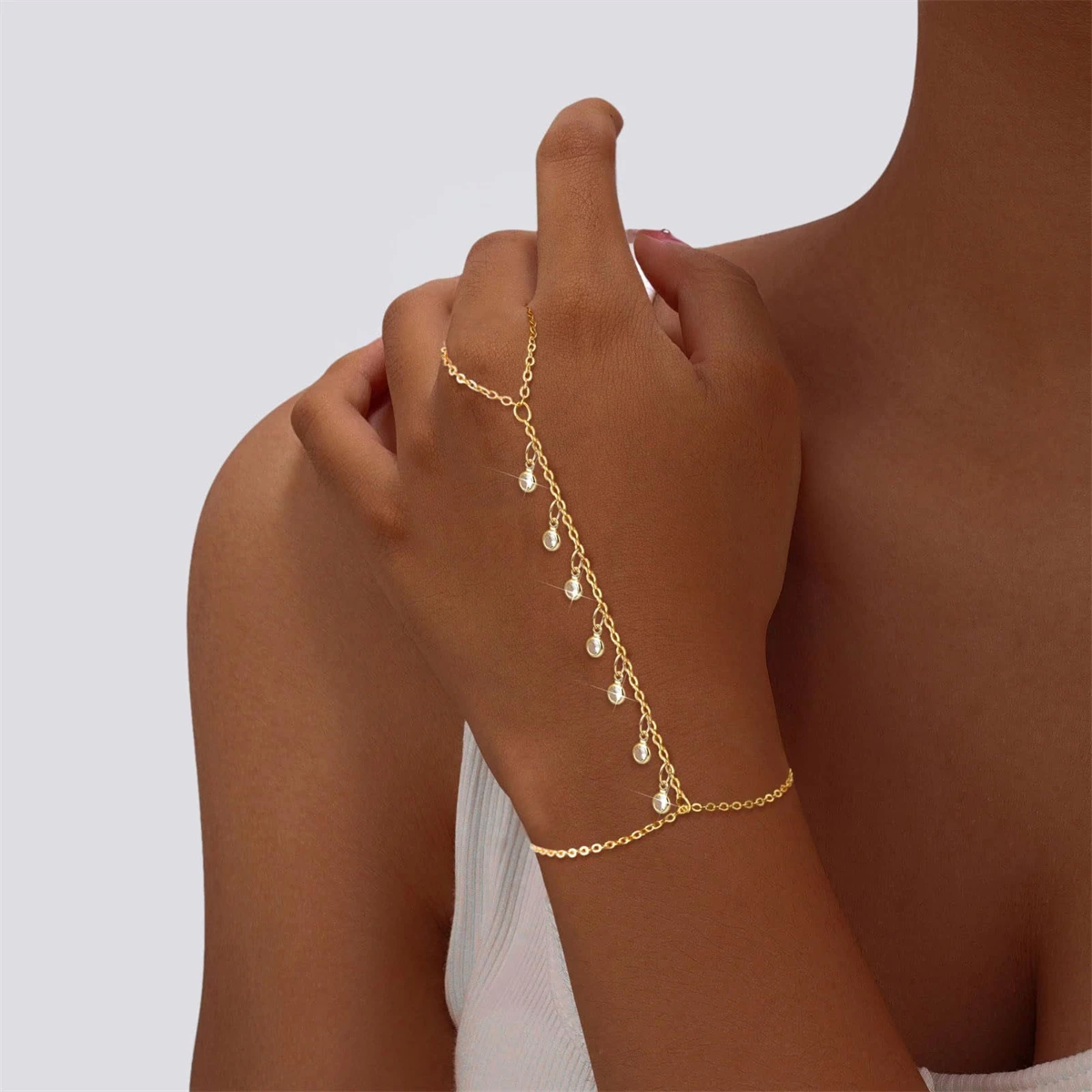 Glänzende Zirkon-Quasten-Fingerarmbänder für Frauen Einfache Goldfarbene Geometrische Ring-Verbindungsarmbänder Ästhetischer Partyschmuck Geschenke – Detail 3