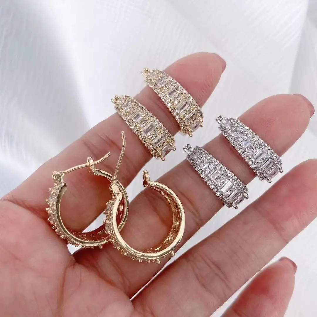 3 Pairs, Round Hoop Earrings for Women Shiny Zirconia Simple Stylish Daily Wearable Earring Fashion Jewelry